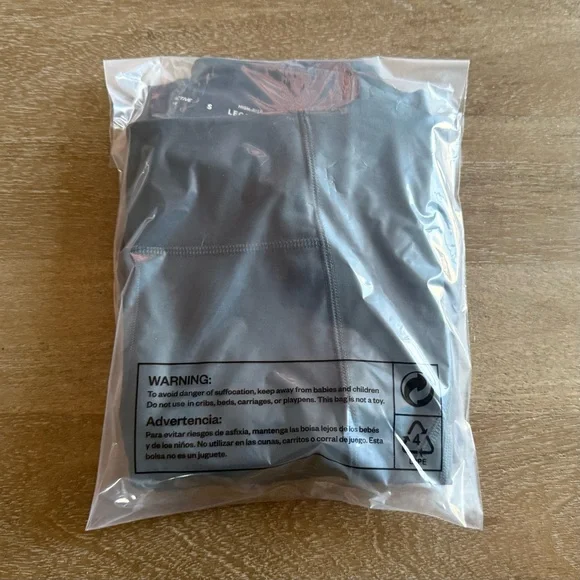 ✝️ Old Navy | Black & Hunter Green Mesh Panel Leggings - Picture 11 of 11